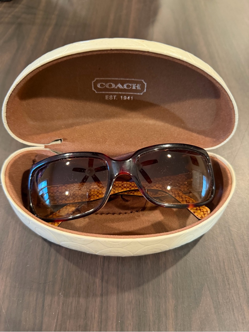 COACH Brown Tortoiseshell Gradient Women's Sunglasses